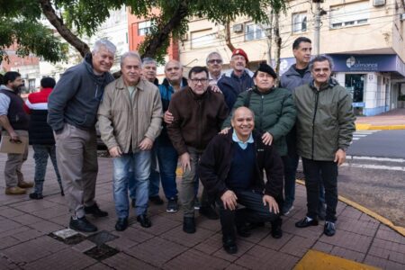 Histórico reconocimiento del Concejo posadeño a ex soldados de Malvinas Histórico reconocimiento del Concejo posadeño a ex soldados de Malvinas imagen-9