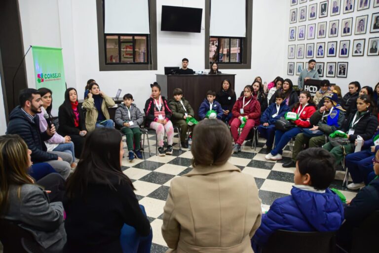 Concejales posadeños dieron apertura al primer Consejo Consultivo de las Infancias imagen-50