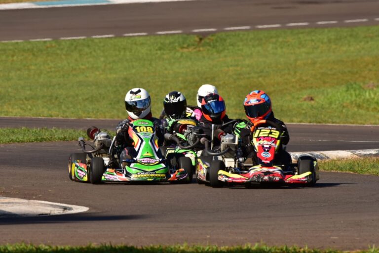 Karting: en Oberá se desarrolló la cuarta fecha del Campeonato Misionero imagen-39