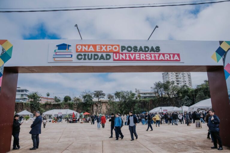 Stelatto y Herrera Ahuad recorrieron la Expo Posadas Ciudad Universitaria imagen-10