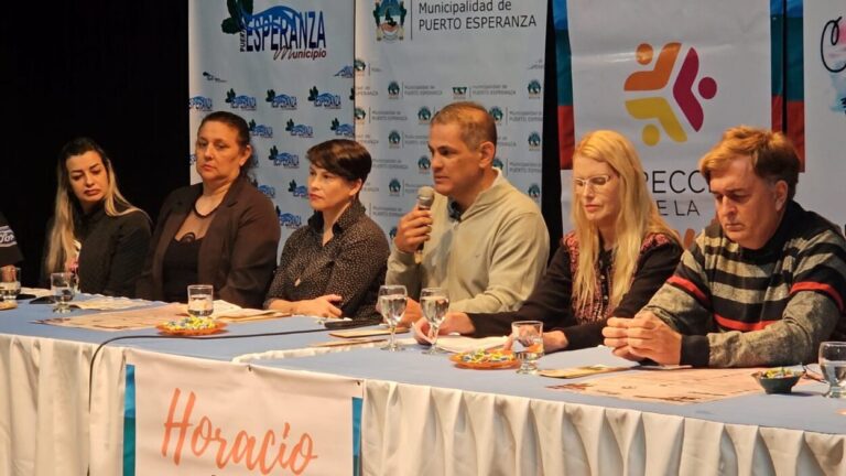 Puerto Esperanza se prepara para celebrar sus 98 años imagen-7