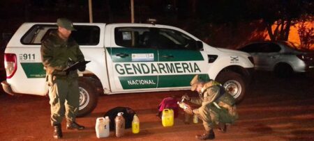 Botellas verdes: secuestran más de 120 kilos de marihuana en dos procedimientos Botellas verdes: secuestran más de 120 kilos de marihuana en dos procedimientos imagen-4