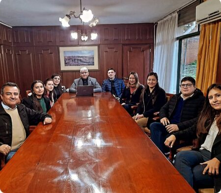 Prácticas vocacionales: siete estudiantes avanzados de Derecho iniciaron sus pasantías en la Fiscalía de Estado Prácticas vocacionales: siete estudiantes avanzados de Derecho iniciaron sus pasantías en la Fiscalía de Estado imagen-4