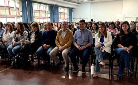 Primera Jornada de Autismo en Posadas: Capacitación y Compromiso con la Intervención Temprana Primera Jornada de Autismo en Posadas: Capacitación y Compromiso con la Intervención Temprana imagen-6