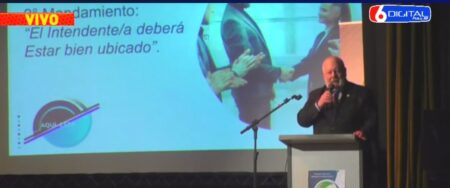 Experto en Protocolo habló sobre "Los 5 Mandamientos del Ceremonial de Gestión Local" imagen-8