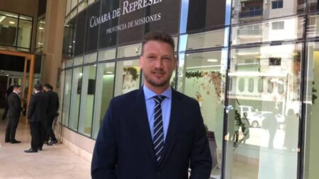 Fuerte operativo de seguridad en rutas y pasos fronterizos intensifica la búsqueda del diputado Germán Kiczka imagen-10