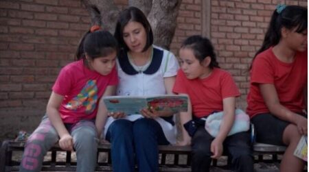 “Los maestros educan a los hijos de toda la sociedad” “Los maestros educan a los hijos de toda la sociedad” imagen-7