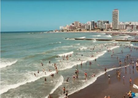 Lanzaron la temporada de verano de Turismo Social del IPS, con salida a Mar del Plata Lanzaron la temporada de verano de Turismo Social del IPS, con salida a Mar del Plata imagen-5