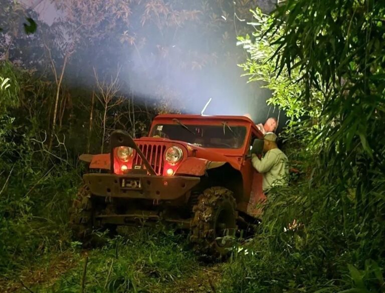 Con la Trilla Nocturna comenzó la acción en el Jeep Fest imagen-3