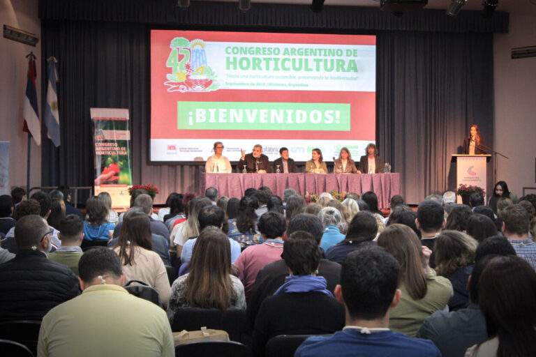 Con más de 500 participantes sesiona en Misiones el 42° Congreso Argentino de Horticultura imagen-30