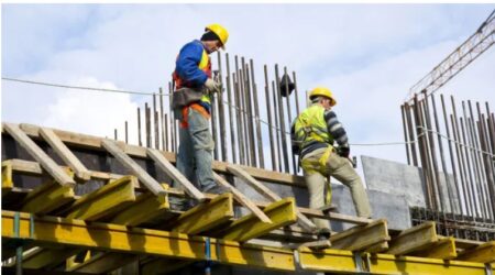 La construcción creció un 8% mensual en julio, pero todavía acumula una baja del 20% en la era Milei imagen-6