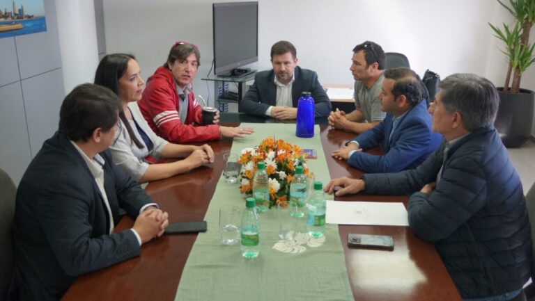 Ramiro Lezcano y su proyecto educativo ambiental reciben reconocimiento de la Legislatura misionera imagen-15