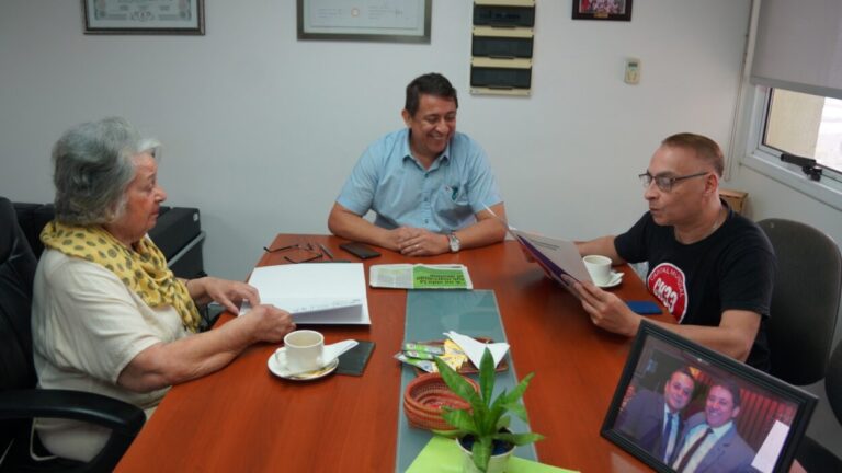 Nora Urdinola y Luis Marinoni reciben reconocimiento en la Legislatura de Misiones por su aporte a la cultura imagen-20