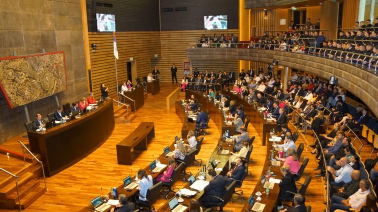 Legislatura sancionó nueva ley de Seguridad Acuática imagen-34