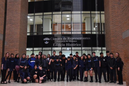 Ellos ya ganaron: Estudiantes afianzaron conocimientos pese al mal tiempo Ellos ya ganaron: Estudiantes afianzaron conocimientos pese al mal tiempo imagen-5