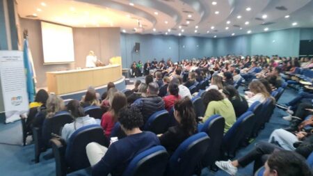 Prevención del Suicidio: Misiones participó en el lanzamiento de la campaña trinacional Septiembre Amarillo – Hablar es la Mejor Solución imagen-2