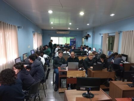 Posadas recibe la instancia clasificatoria de las Olimpiadas de Programación e Informática 2024 Posadas recibe la instancia clasificatoria de las Olimpiadas de Programación e Informática 2024 imagen-3