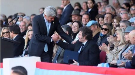 Javier Milei se comunicó con Nicolás Pino luego del atentado imagen-2