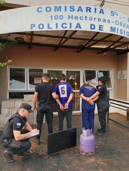 Un joven y un menor robaron en la casa de una mujer de 80 años imagen-2