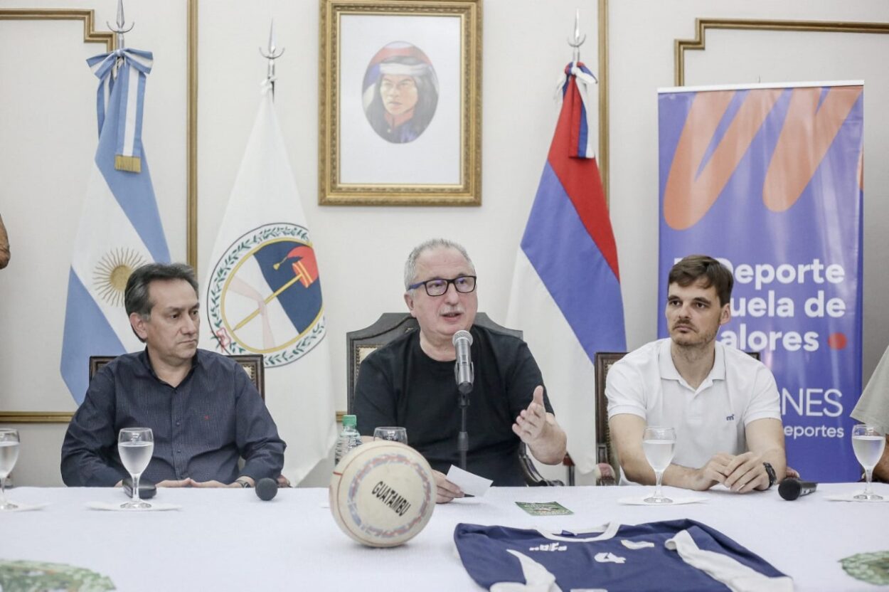 Passalacqua encabezó el lanzamiento del Mundial de Faustball Femenino 2024 que se realizará en Misiones imagen-2