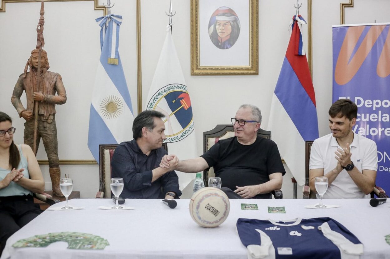 Passalacqua encabezó el lanzamiento del Mundial de Faustball Femenino 2024 que se realizará en Misiones imagen-4