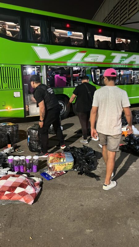 Decomisaron mercadería de contrabando en la Terminal de Ómnibus de Posadas imagen-7