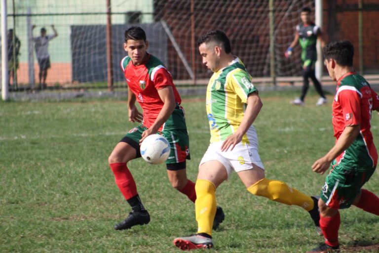 Fútbol Posadeño: con triunfos de Brown, Mitre y Guacurarí comenzó el Torneo Clausura imagen-23