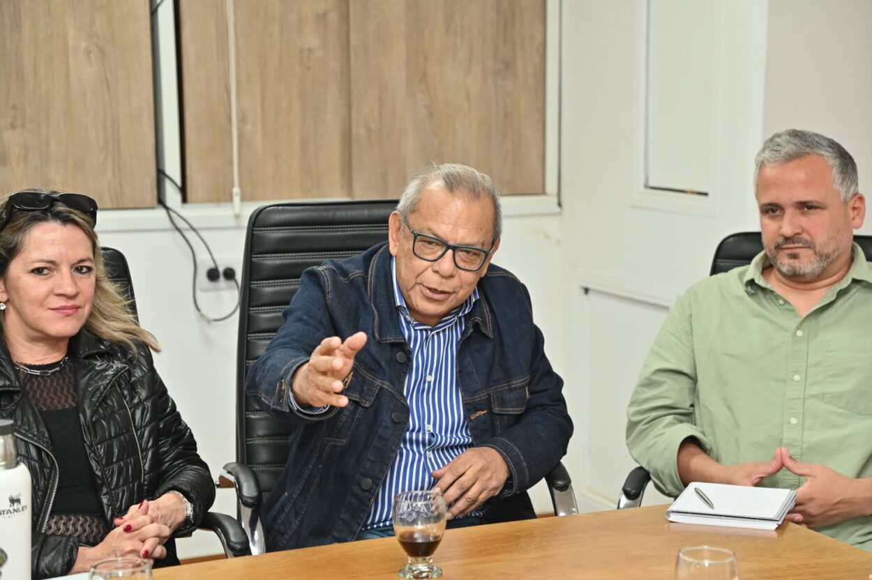 Reunión de la Multisectorial Peronista Misiones con el ministro bonaerense Andrés Larroque imagen-6