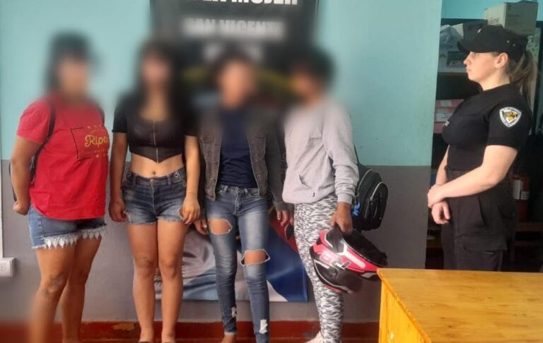 Hallaron en Brasil a las dos adolescentes buscadas en San Vicente imagen-12