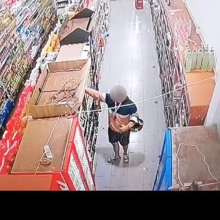 Captado en cámaras de seguridad: atraparon a "Ratón" tras robar en un supermercado y cambiarse de ropa para escapar imagen-10