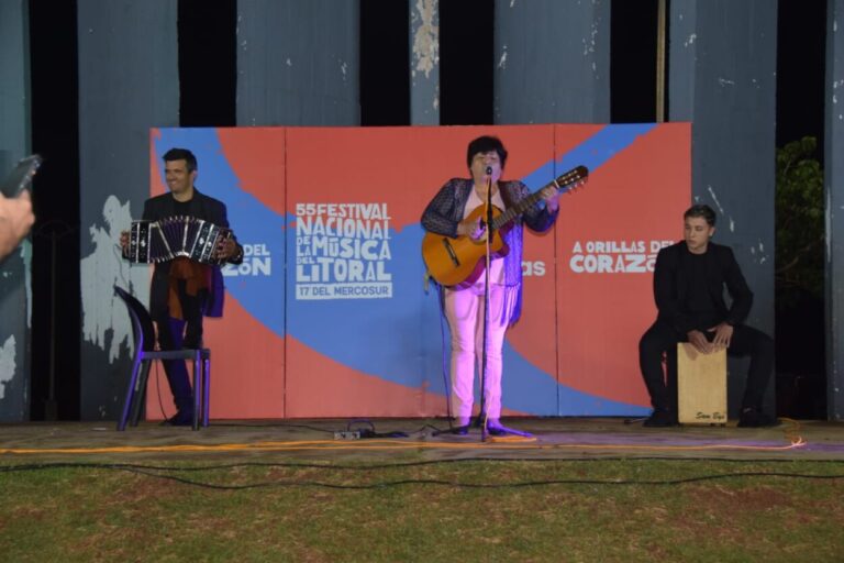 Pre Festivales: música, cultura y tradición se vivió en Miguel Lanús imagen-43