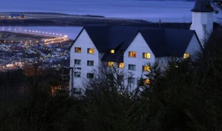 Turismo: en vacaciones de invierno la ocupación hotelera cayó 11,7% a nivel país y marcó el peor registro desde la pandemia Turismo: en vacaciones de invierno la ocupación hotelera cayó 11,7% a nivel país y marcó el peor registro desde la pandemia imagen-1