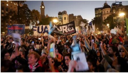 Financiamiento universitario: el Gobierno insiste con el veto, pero toma nota de las advertencias imagen-4