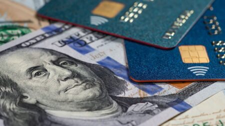 Cómo funcionará la tarjeta de débito en dólares y por qué su uso está ligado a la salida del cepo imagen-1