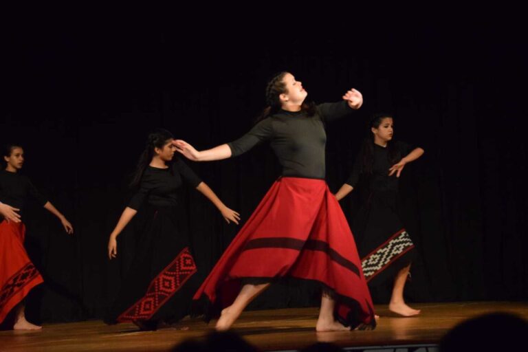 La Escuela Municipal de Danzas celebró su 65° aniversario con una gala inolvidable imagen-3