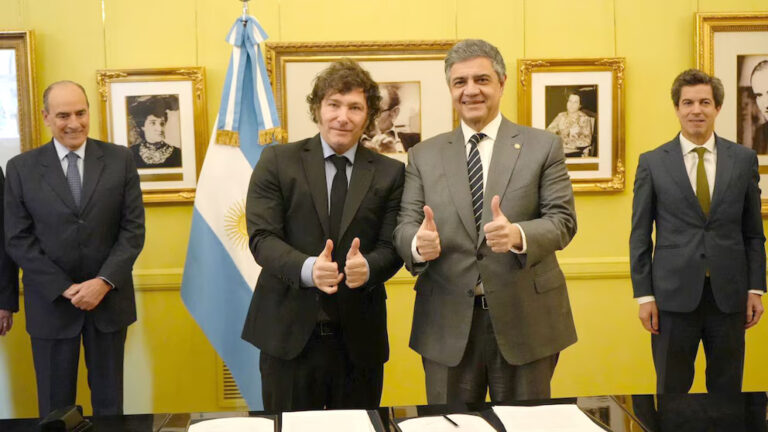 De cara al Presupuesto y el 2025, Milei se pone al frente del acercamiento al PRO para aplacar las incipientes tensiones imagen-47