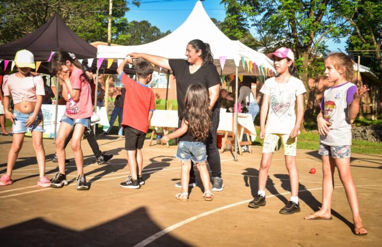 Violencia contra niños, niñas y adolescentes: El municipio promueve la prevención con un abordaje integral  imagen-45