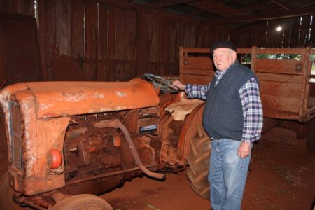 Falleció Fernando Finke, uno de los protagonistas del tractorazo yerbatero Falleció Fernando Finke, uno de los protagonistas del tractorazo yerbatero imagen-6