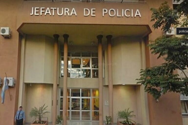 La Jefatura intervino la Comisaría Tercera de Posadas y nombra a oficiales mujeres para encausarla imagen-30