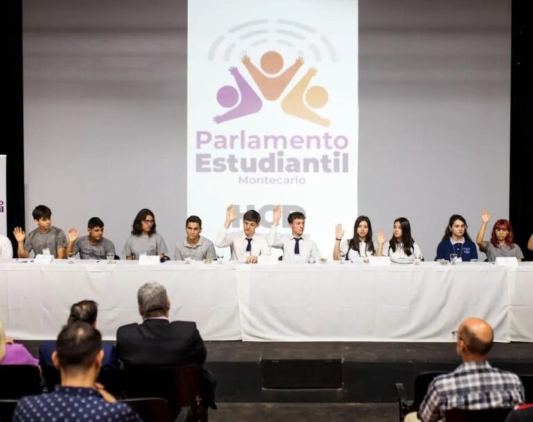 Se viene la segunda edición del Parlamento Estudiantil en Montecarlo imagen-5