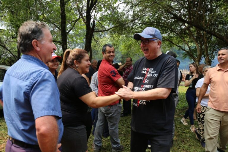 Passalacqua: “Las fiestas populares de Misiones reflejan el espíritu y la alegría de nuestra gente” imagen-26