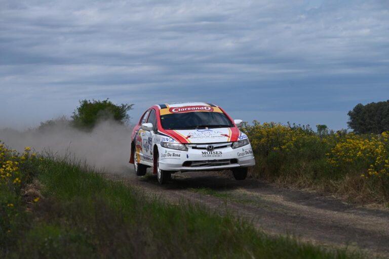 Automovilismo: los misioneros cumplieron con la primera etapa en el rally entrerriano imagen-44