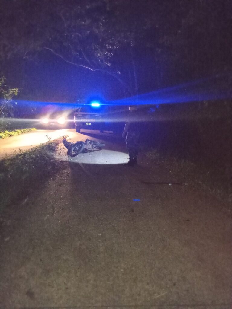 Colisión entre motos dejó dos lesionados en Puerto Iguazú imagen-10