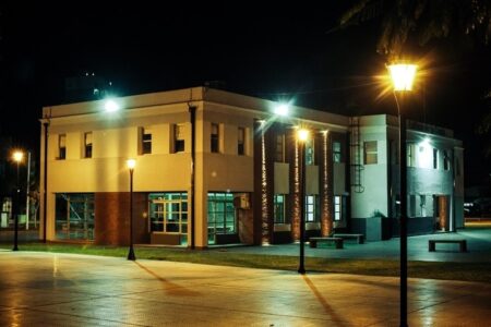 Inauguran la muestra «De Posadas del Ayer a lo Abstracto» Inauguran la muestra "De Posadas del Ayer a lo Abstracto" imagen-8