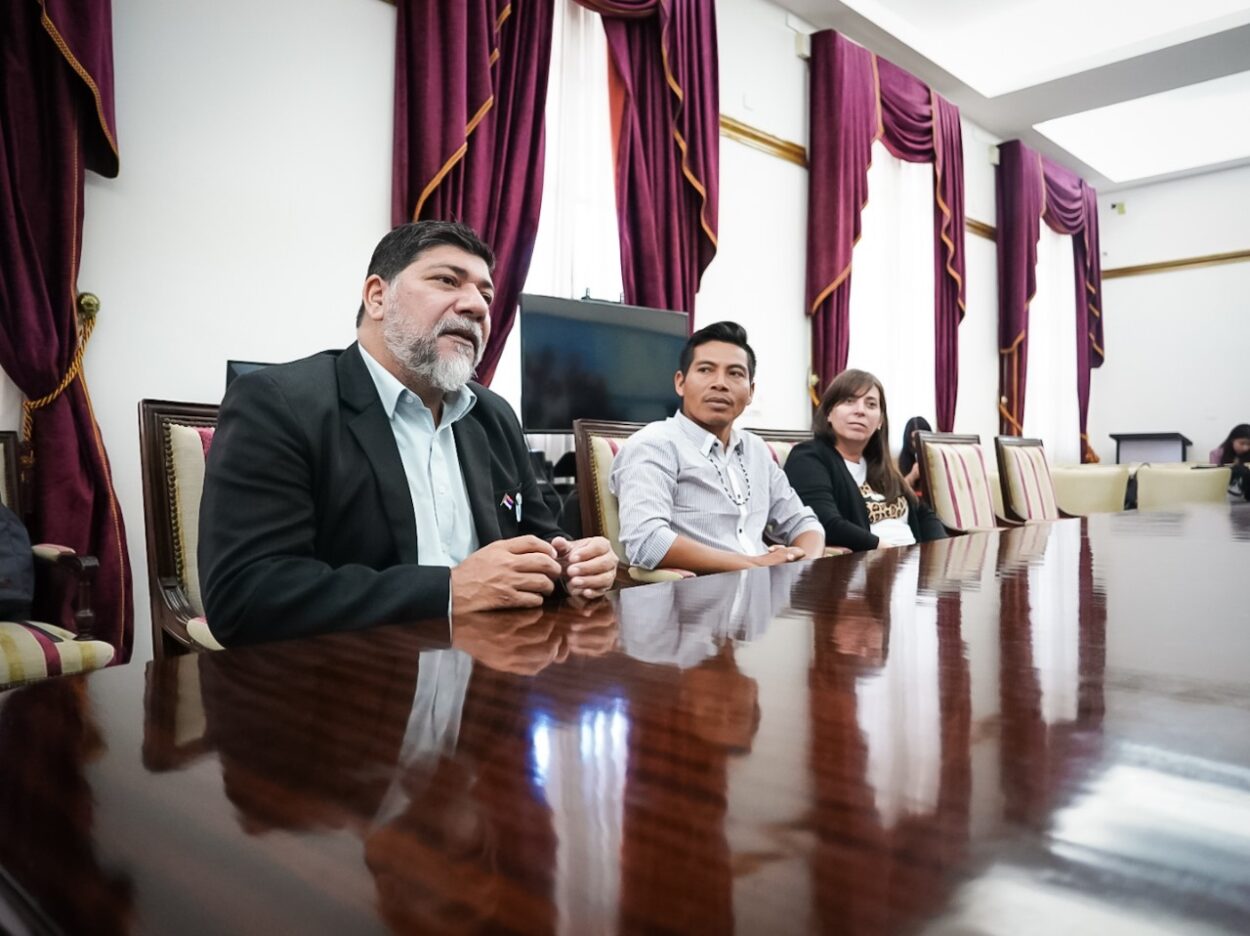 El Gobernador firmó convenio con la OEI para fortalecer proyectos educativos y culturales imagen-4