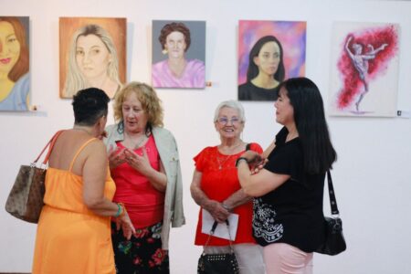 «Pinceladas de Vida»: Una Celebración del Arte Femenino, en el Cidade "Pinceladas de Vida": Una Celebración del Arte Femenino, en el Cidade imagen-3
