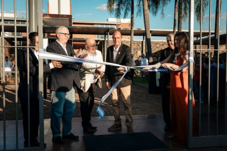 Inauguraron en Puerto Iguazú el Santuario "San Juan Pablo II", un espacio que combina función religiosa y elementos de museo imagen-8