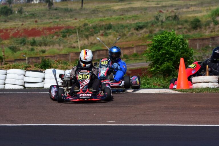 Karting: Posadas recibe la séptima fecha del Campeonato Misionero imagen-15