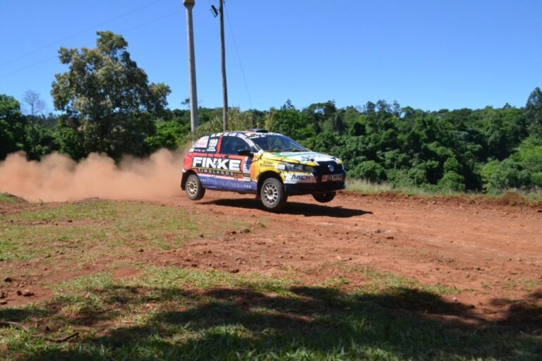 Automovilismo: la dupla Héctor Finke Jr-Marcos Espindola se llevó la primera etapa del Rally de Aristóbulo del Valle y Salto Encantado imagen-9