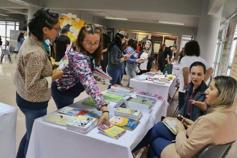 Se realizarán las Jornadas Bibliotecológicas: 12° Encuentro de Agentes de Bibliotecas y Bibliotecarios del Mercosur  imagen-36